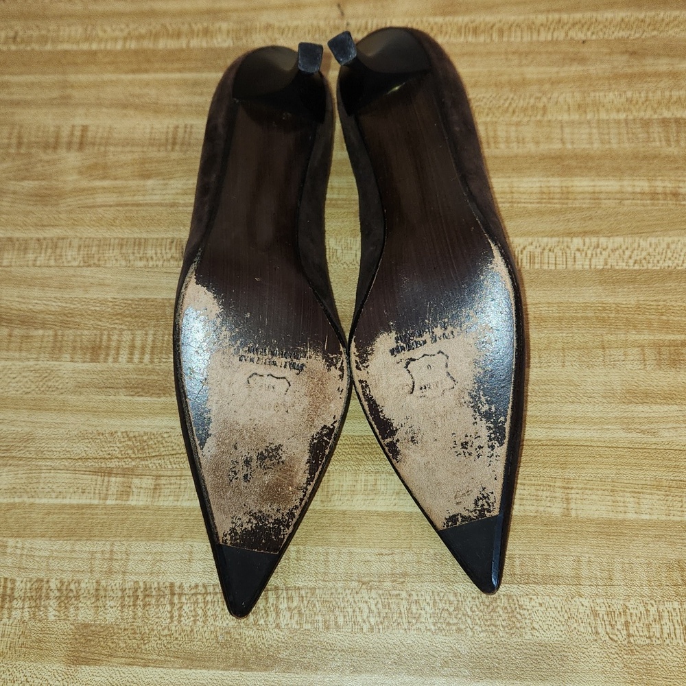 Stuart Weitzman Suede Pumps Pointed Toe, size 10 - Picture 5 of 11